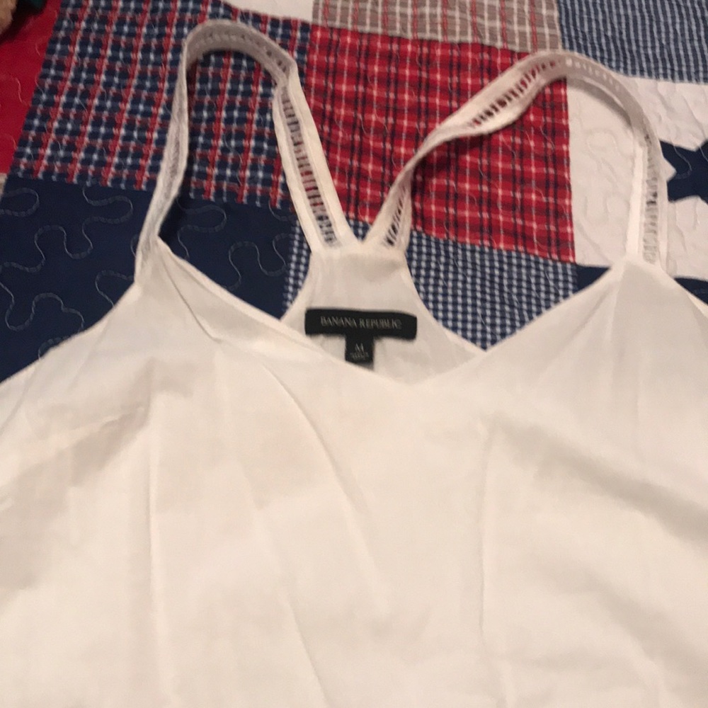 Adorable banana republic tank